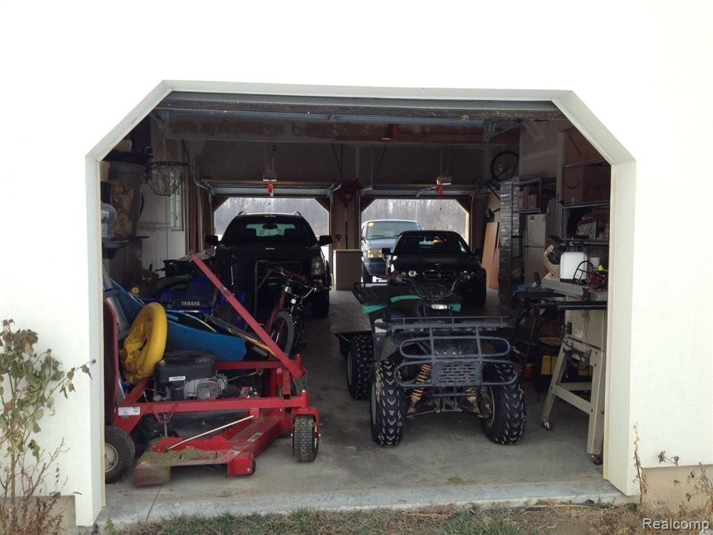 43 Mayer Road St. Clair, MI 48079 - Photo 17 of 24 garage 2.jpg