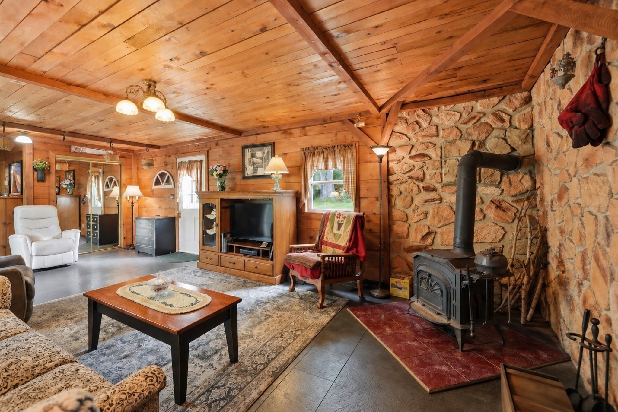 70 Old Princeton Road Hubbardston, MA 01452 - Photo 10 of 40 Gallery Image 10