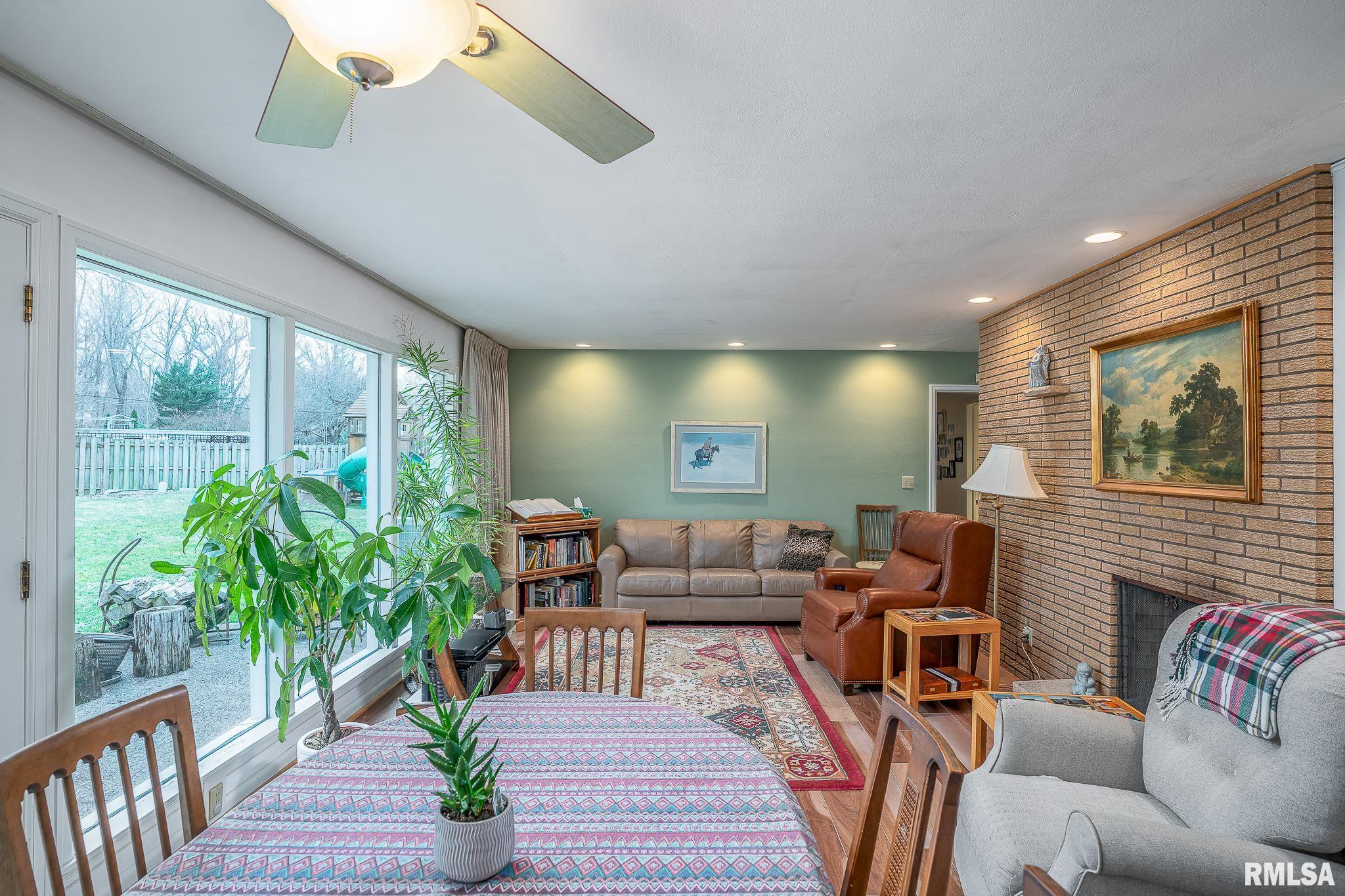 44 Woodley Road Rock Island, IL 61201 - Photo 6 of 26