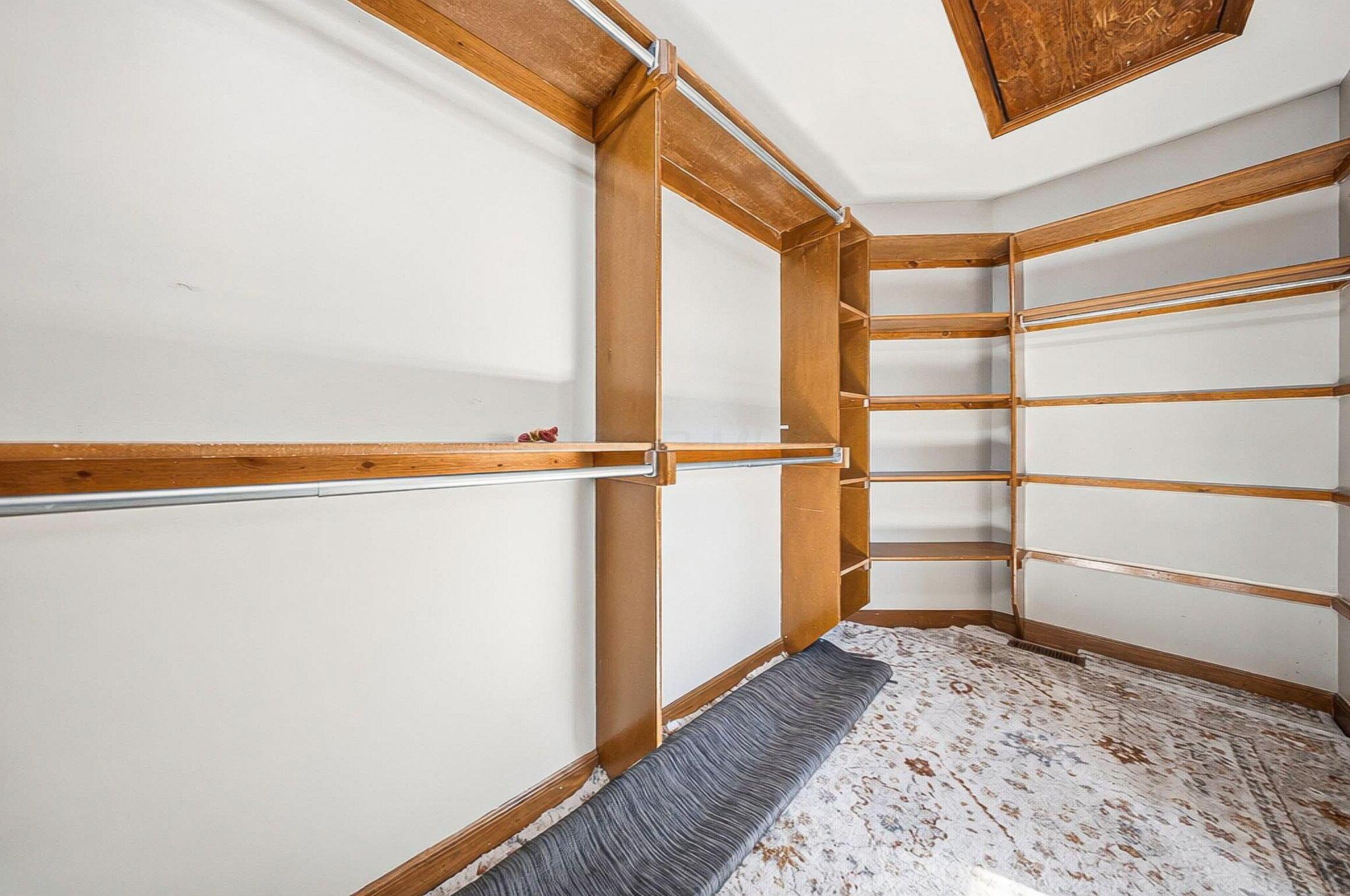 5050 Clark-Shaw Road Powell, OH 43065 - Photo 45 of 82 Walk in closet