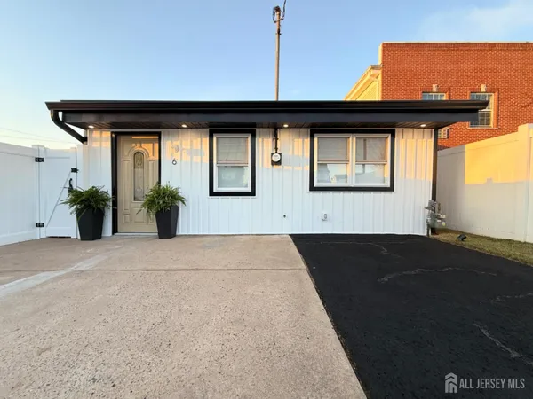 $3,400 | 6 Fitch Street, Carteret, NJ 07008