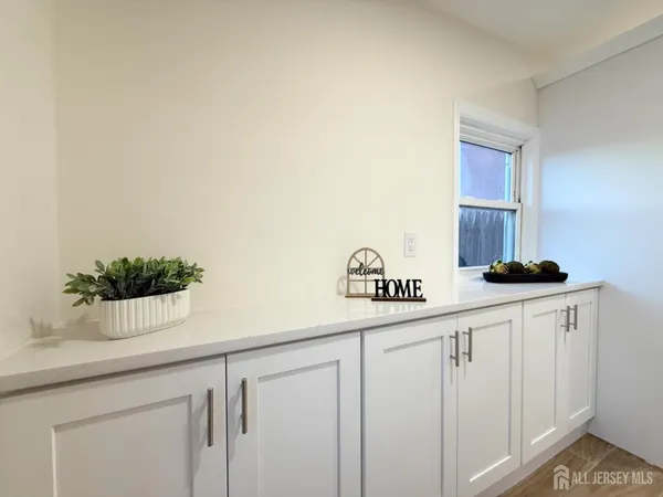 $3,400 | 6 Fitch Street, Carteret, NJ 07008