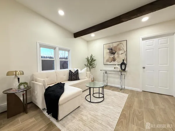 $3,400 | 6 Fitch Street, Carteret, NJ 07008