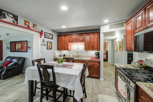 $449,900 | 1652 West 2nd Street, Mesa, AZ 85201