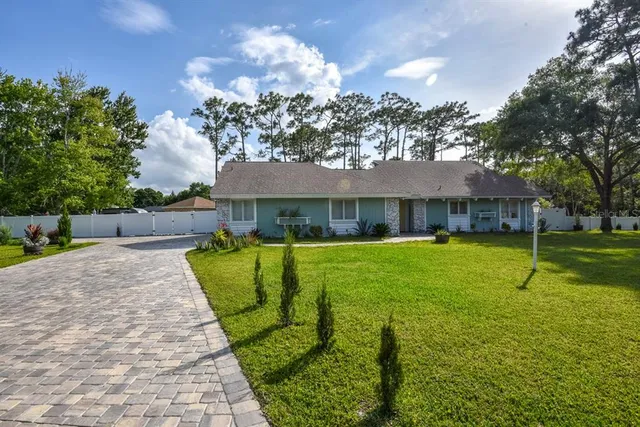 $569,900 | 213 Riverbend Road, Ormond Beach, FL 32174
