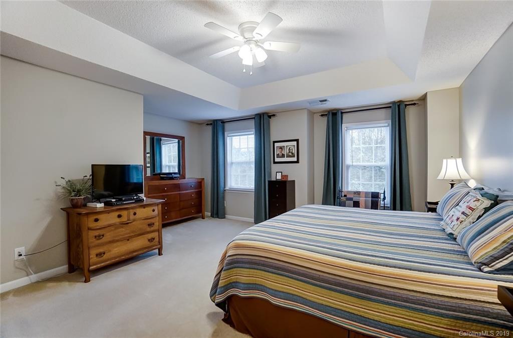 12524 Old Timber Road Charlotte, NC 28269 - Photo 21 of 35 Gallery Image 21