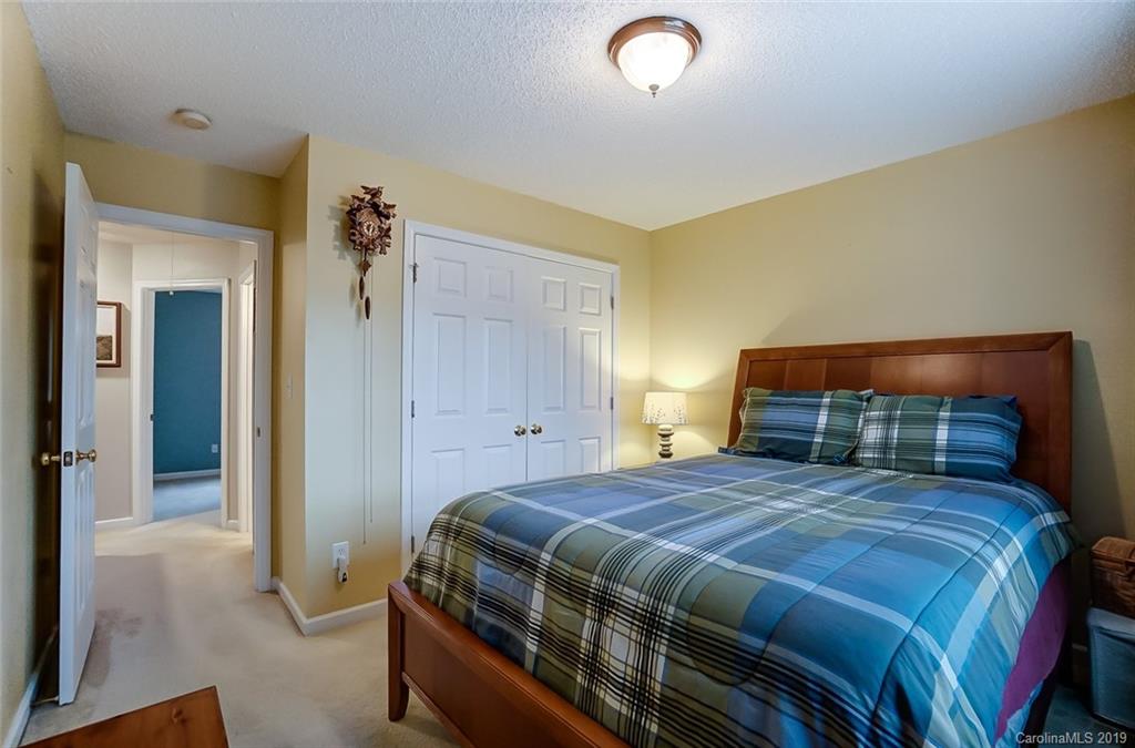 12524 Old Timber Road Charlotte, NC 28269 - Photo 26 of 35 Gallery Image 26