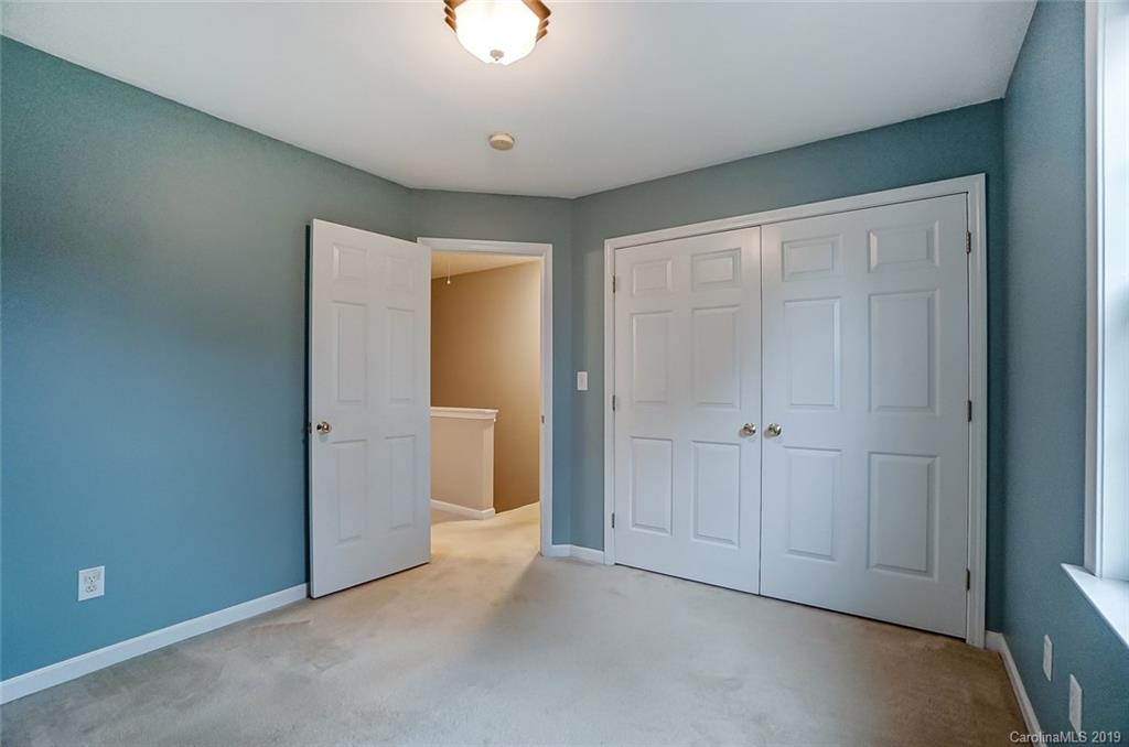 12524 Old Timber Road Charlotte, NC 28269 - Photo 29 of 35 Gallery Image 29