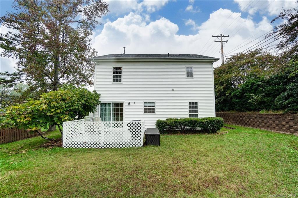 12524 Old Timber Road Charlotte, NC 28269 - Photo 31 of 35 Gallery Image 31