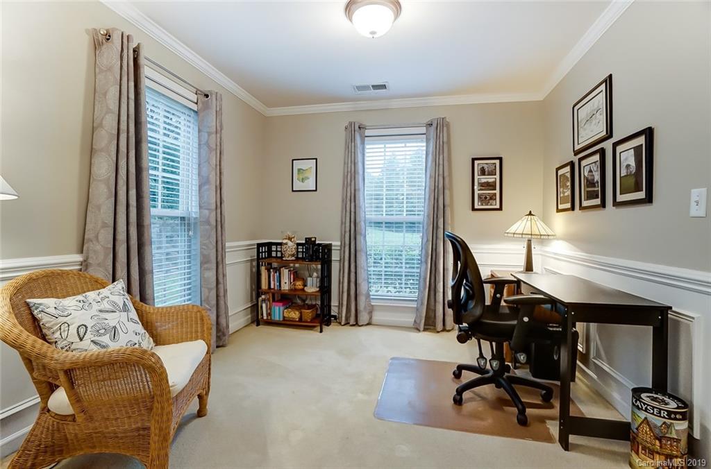 12524 Old Timber Road Charlotte, NC 28269 - Photo 9 of 35 Gallery Image 9