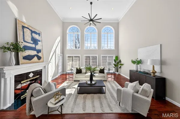 $1,750,000 | 13020 Pingry Place, St. Louis, MO 63131