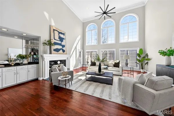 $1,750,000 | 13020 Pingry Place, St. Louis, MO 63131