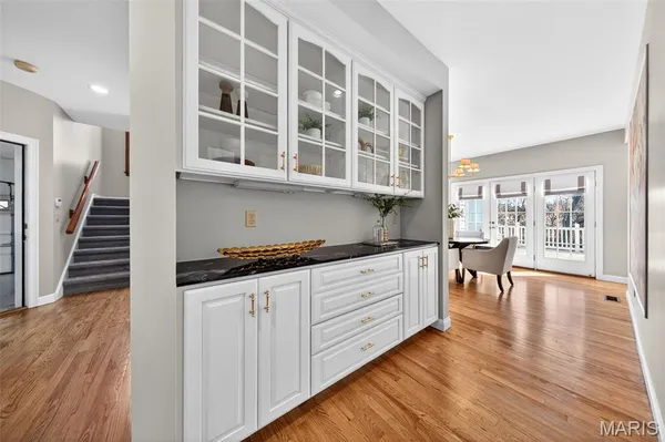 $1,750,000 | 13020 Pingry Place, St. Louis, MO 63131