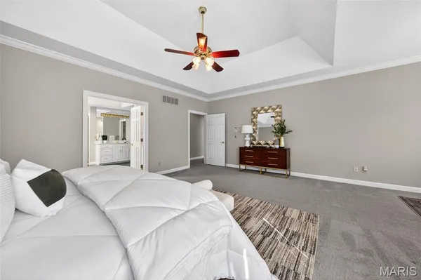 $1,750,000 | 13020 Pingry Place, St. Louis, MO 63131
