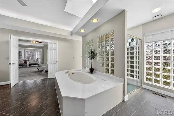 $1,750,000 | 13020 Pingry Place, St. Louis, MO 63131