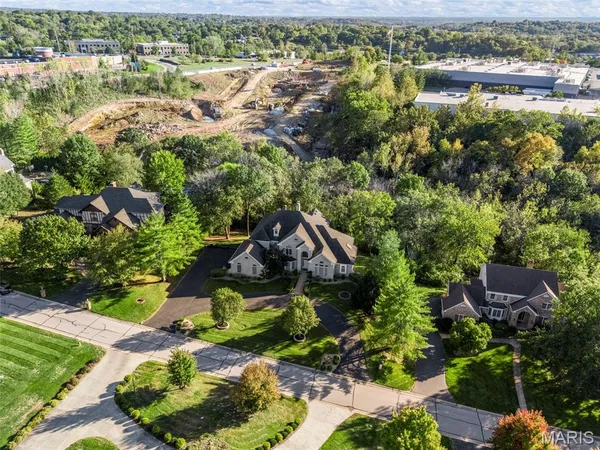 $1,750,000 | 13020 Pingry Place, St. Louis, MO 63131