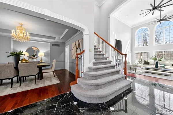 $1,750,000 | 13020 Pingry Place, St. Louis, MO 63131