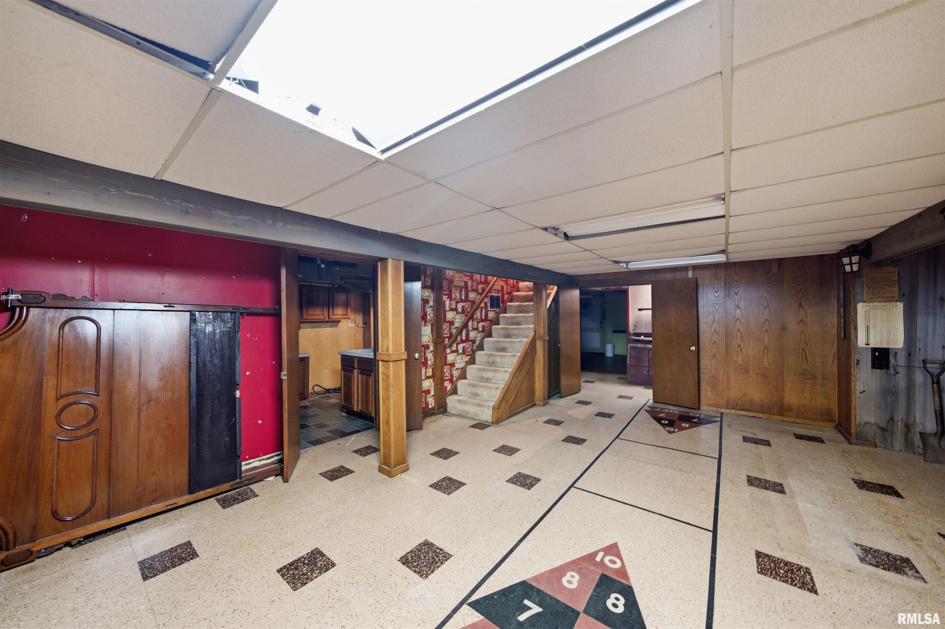 315 West Stonegate Road Peoria, IL 61614 - Photo 44 of 53 Gallery Image 44