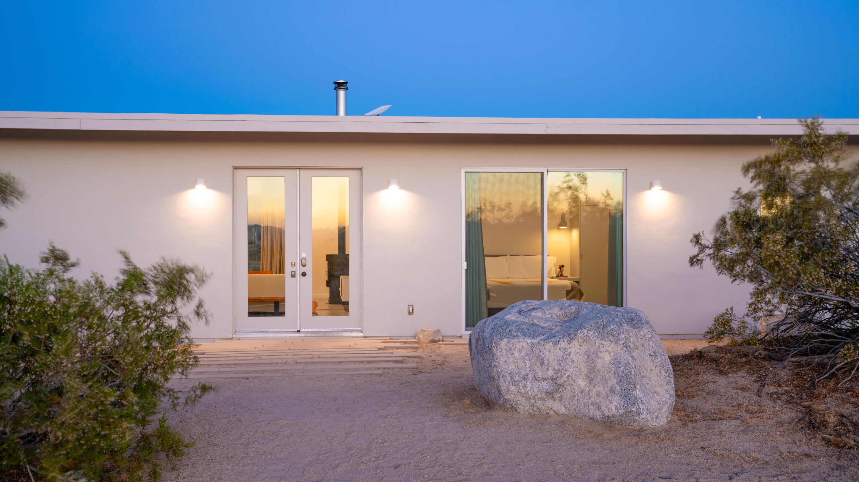 7245 Sun View Road Twentynine Palms, CA 92277 - Photo 5 of 56 7245 Sun View Twilight-2