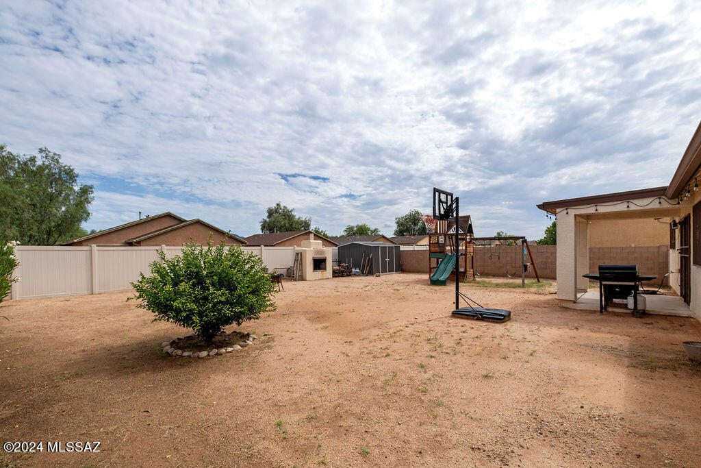 8350 West Razorbill Drive Tucson, AZ 85757 - Photo 25 of 27