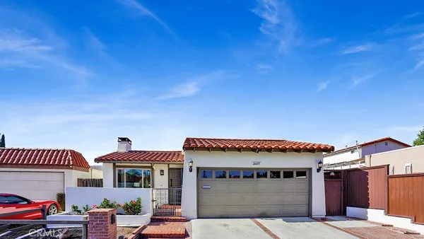 $950,000 | 26655 Calle Lorenzo, San Juan Capistrano, CA 92675