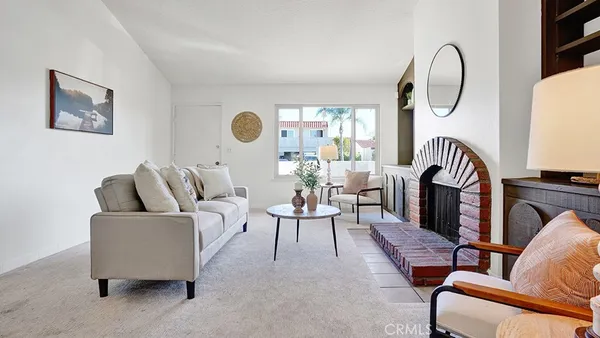$950,000 | 26655 Calle Lorenzo, San Juan Capistrano, CA 92675