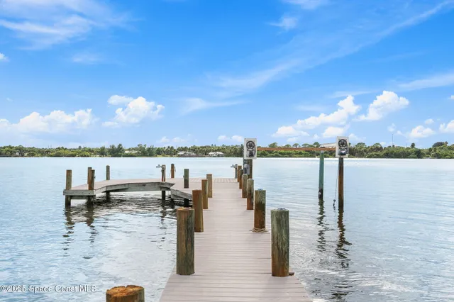 a view of a lake and outdoor space
