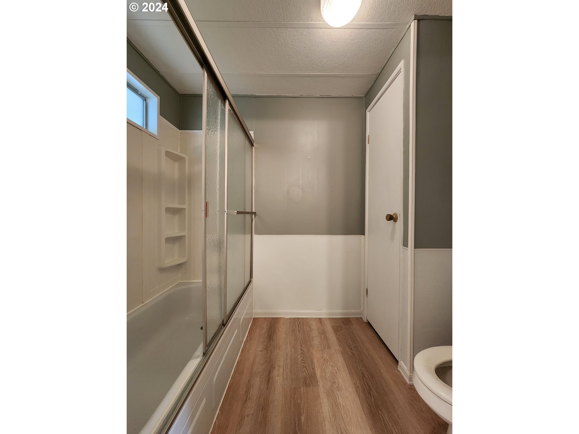 1267 Tucker Road, Unit 21 Hood River, OR 97031 - Photo 16 of 23 Gallery Image 16