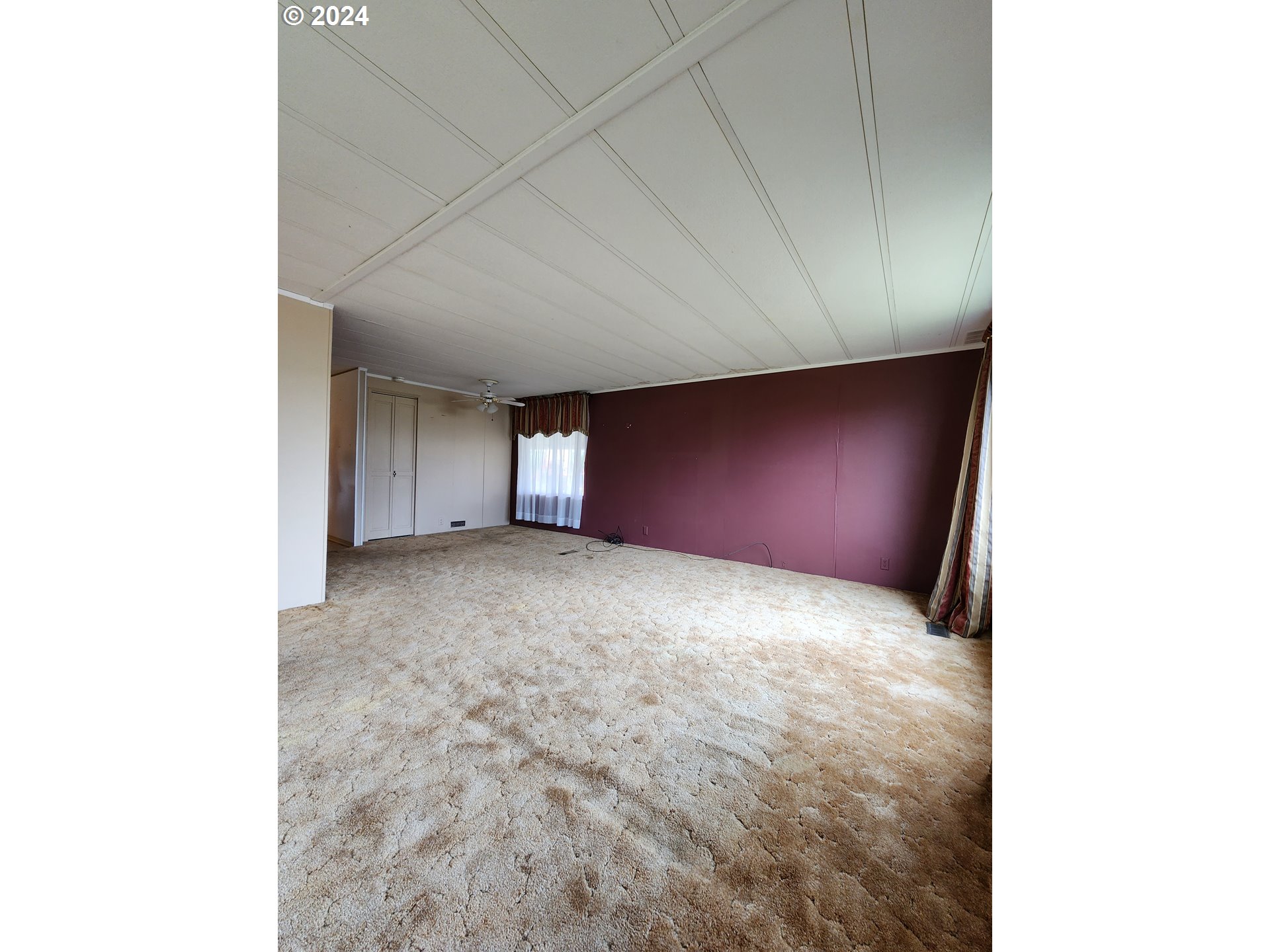 1267 Tucker Road, Unit 21 Hood River, OR 97031 - Photo 21 of 23 Gallery Image 21