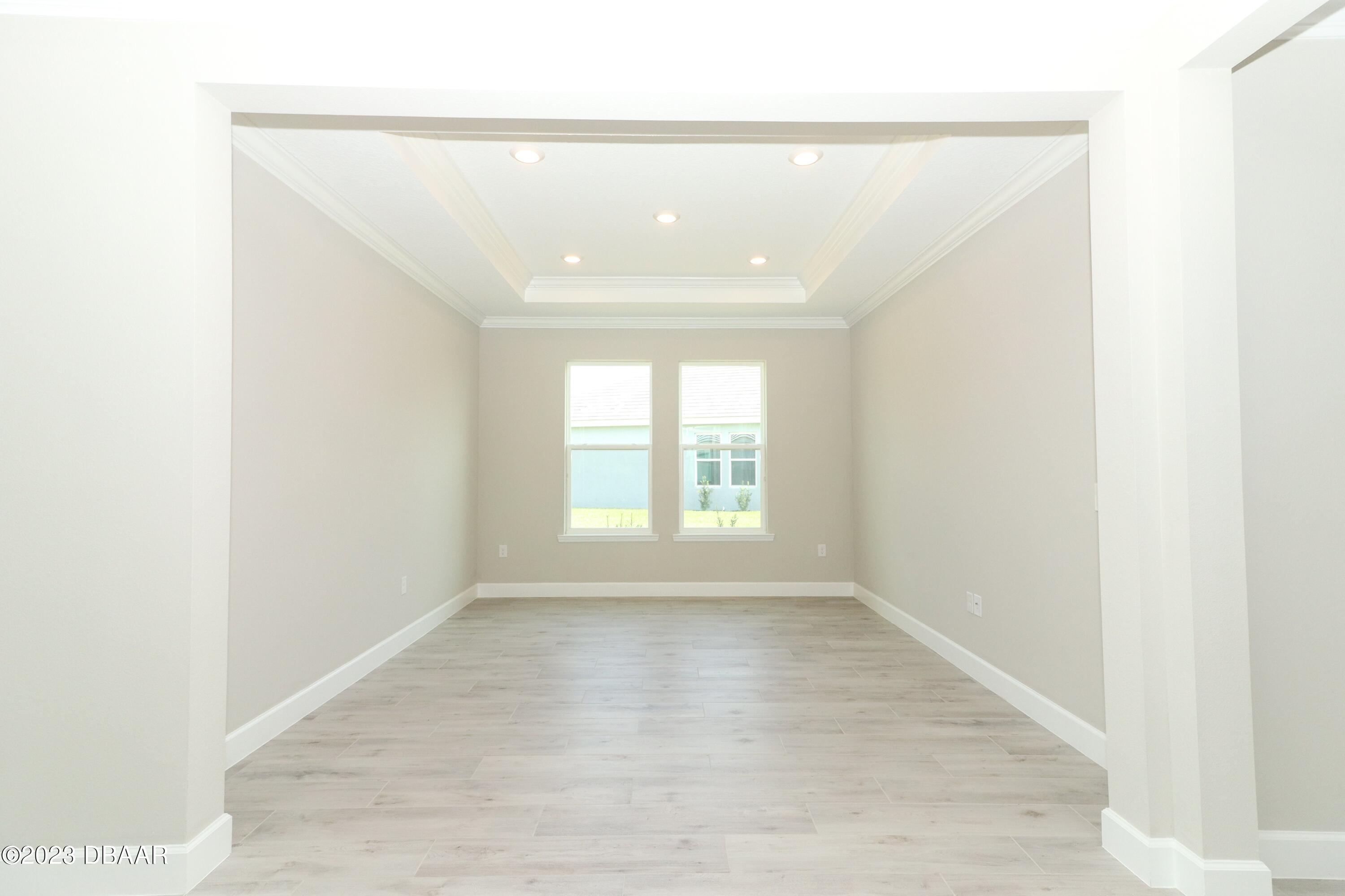 1376 Arklow Circle Ormond Beach, FL 32174 - Photo 9 of 40 41024062-009-Dining_Alt_View