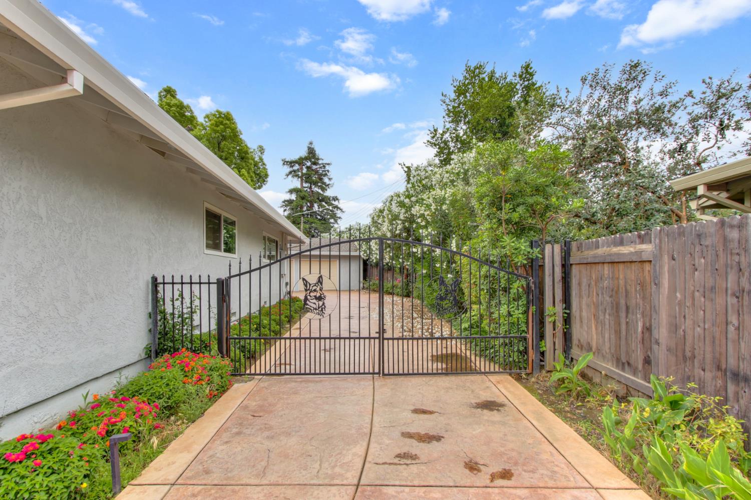 1540 Gregory Way Carmichael, CA 95608 - Photo 61 of 71