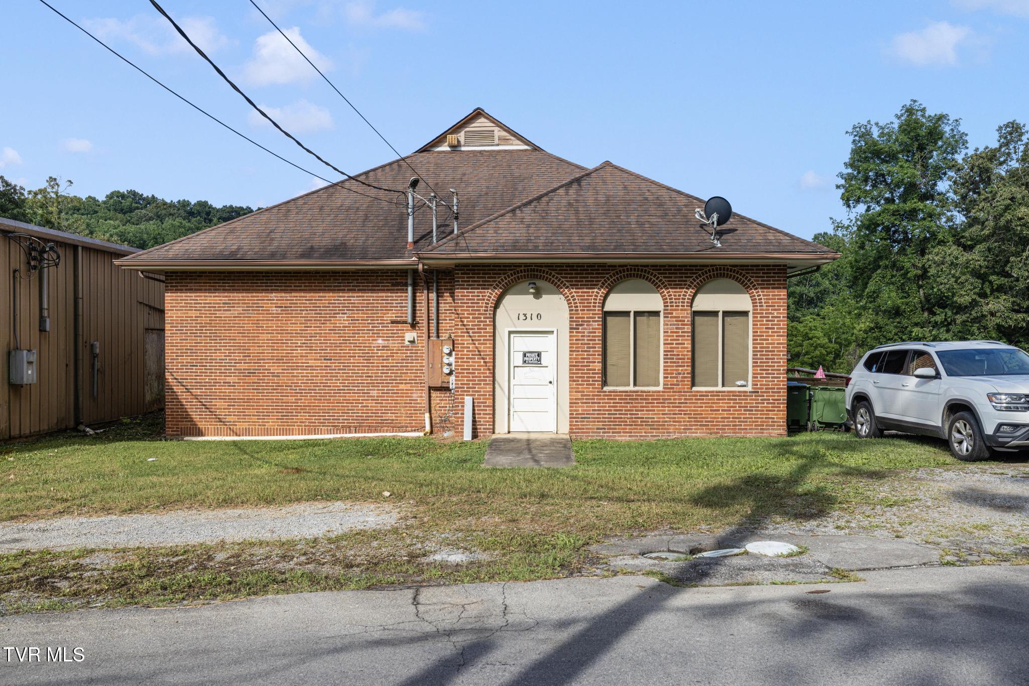 1310 Powder Branch Road Johnson City, TN 37601 - Photo 18 of 18 side