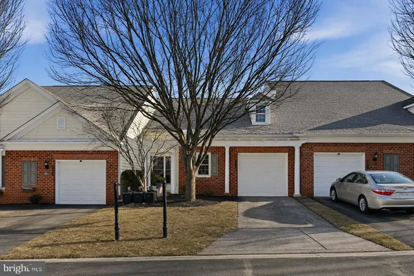 $709,000 | 44397 Oakmont Manor Square, Ashburn, VA 20147