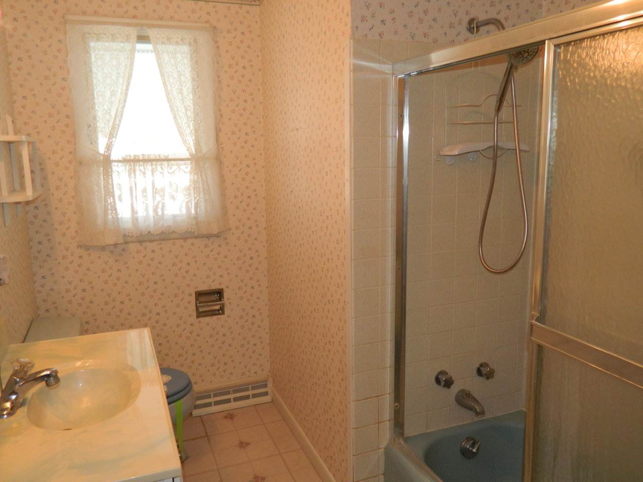 51 Governor Chittenden Road Williston, VT 05495 - Photo 8 of 21