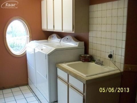 8454 Henderson Road Goodrich, MI 48438 - Photo 49 of 77 20354771-49.JPG