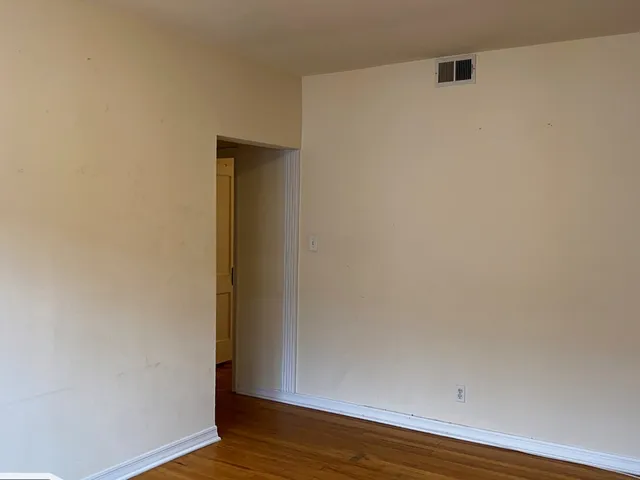 $1,650 | 3038 West Wellington Avenue, Unit 3, Chicago, IL 60618