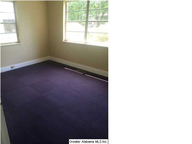 712 40th Place Fairfield, AL 35064 - Photo 9 of 15