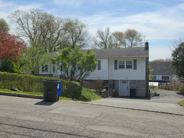$749,000 | 36 Dallas Drive, Monroe, NY 10950