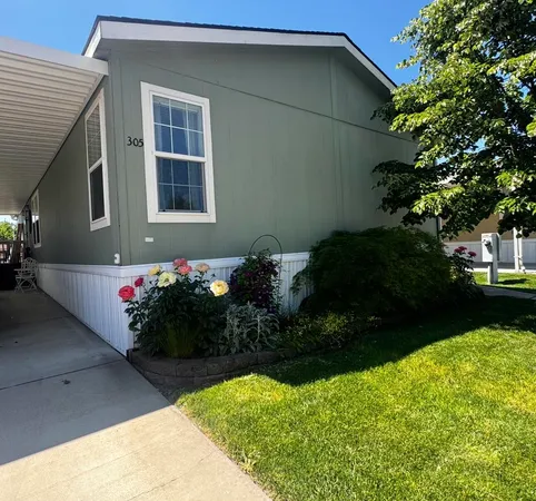 $170,000 | 10 East South Stage Road, Unit SPC 305, Medford, OR 97501