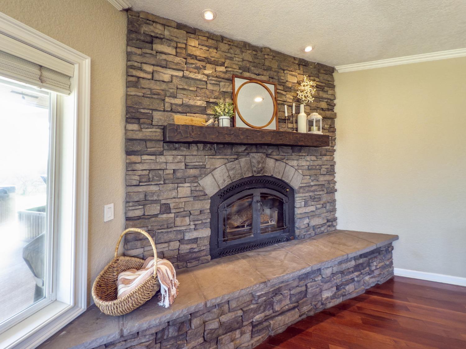 5441 East Whitlock Road Mariposa, CA 95338 - Photo 13 of 69 Gallery Image 13
