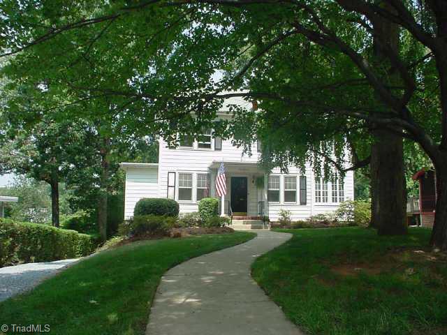 1014 South Hawthorne Road Winston-Salem, NC 27103 - Photo 1 of 1 Exterior Front.