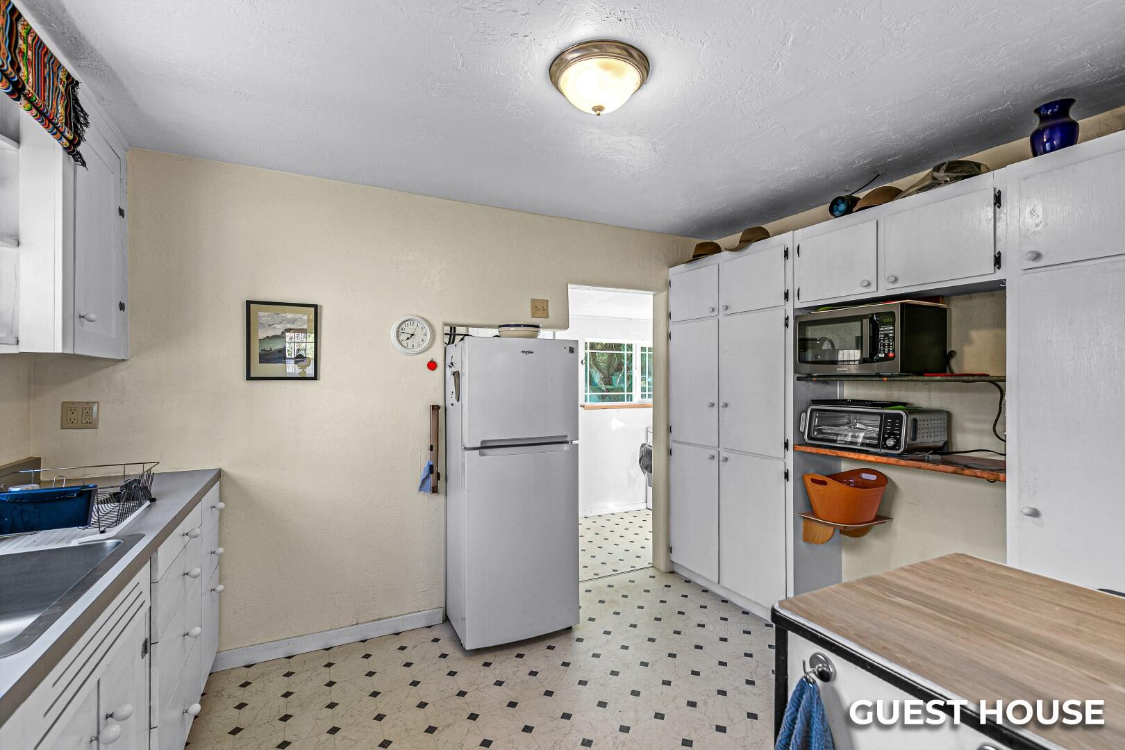 1324 Vawter Road Medford, OR 97501 - Photo 27 of 59 9R9A9977