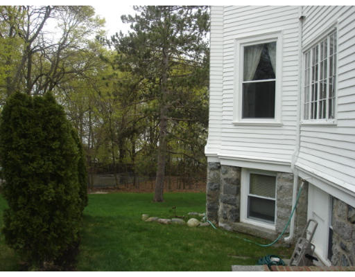 267 Nahant Road Nahant, MA 01908 - Photo 21 of 22 Gallery Image 21