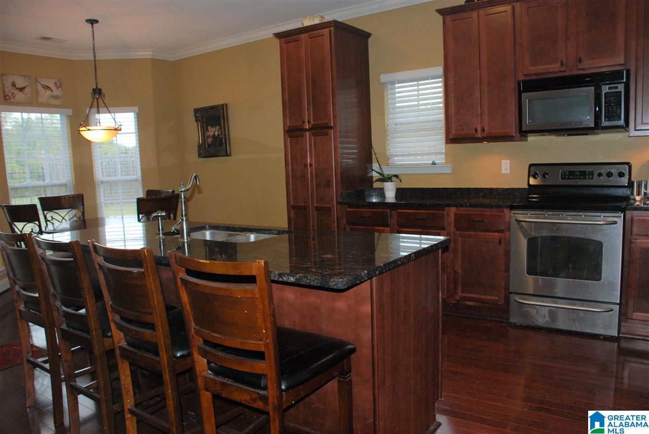 265 Creekside Lane Pelham, AL 35124 - Photo 6 of 35