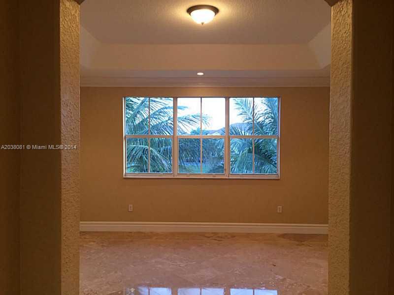 14926 Southwest 22 Street Miami, FL 33185 - Photo 21 of 29 Gallery Image 21