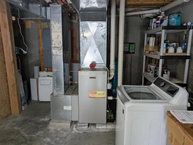 $289,000 | 12 Melonys Way, Colebrook, NH 03576