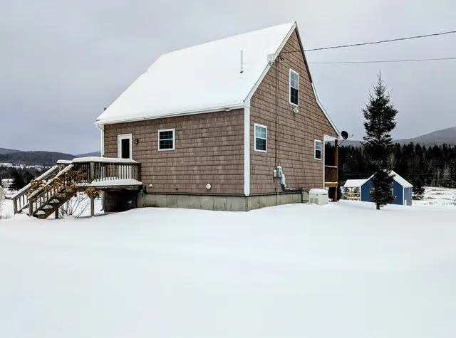 $289,000 | 12 Melonys Way, Colebrook, NH 03576
