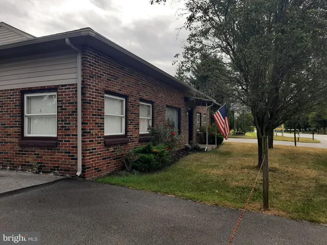 $1,195,000 | 2553 Roosevelt Avenue, York, PA 17408