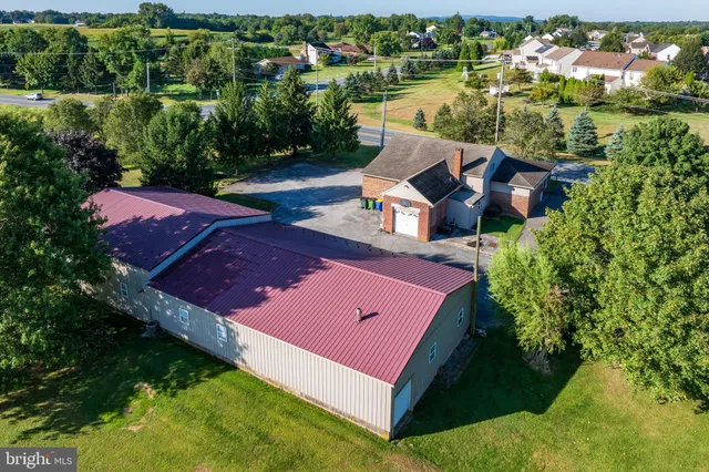 $1,195,000 | 2553 Roosevelt Avenue, York, PA 17408