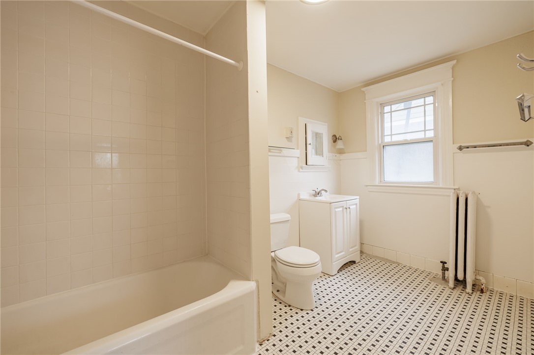 326 Barrington Street Rochester, NY 14607 - Photo 25 of 41